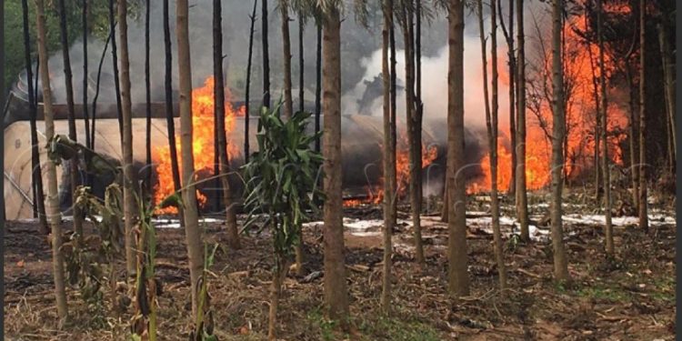Ouganda : trois morts dans une explosion d&rsquo;un camion-citerne sur la route Mbale-Tororo