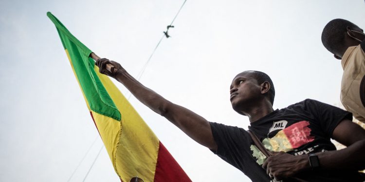 Afrique : le Mali décide de mettre fin à ses  relations diplomatiques avec la France