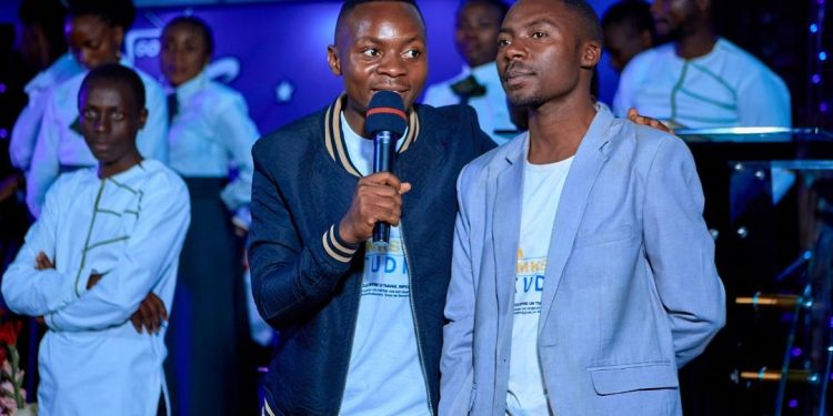 Butembo : primé « meilleur jeune entrepreneur » de la ville, Muyisa Kahangavale Son a rencontré différents groupes de jeunes