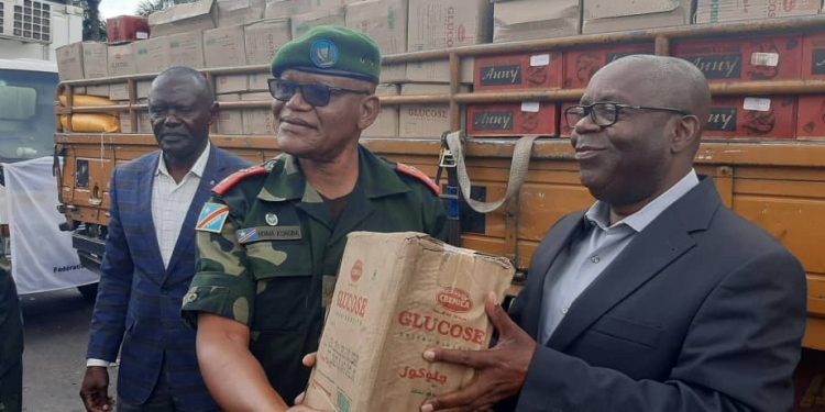 FEC ET GOUVERNEUR - Agora Grands-Lacs Nord-Kivu/Soutien aux FARDC : la FEC apporte des vivres aux militaires au front