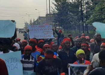 Marche de soutien aux FARDC à Goma : les manifestants demandent au chef de l&rsquo;État de transformer l&rsquo;état de siège en état de guerre (Memo.)