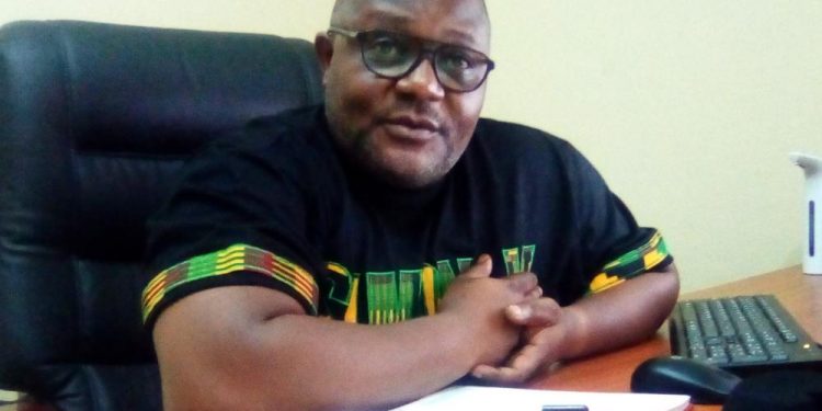 Echauffourées à Butembo : « La population ne doit pas prendre l’armée ou la police pour ennemi » (Hon. Simon Kazungu)