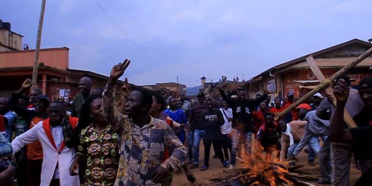IMG-20220812-WA0137 - Agora Grands-Lacs Butembo : 5 policiers tués et 3 véhicules incendiés dans des échauffourées au nord de la ville