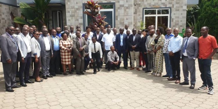 Sous-région : Le Forum régional transfrontalier sur la conservation de la faune sauvage dans le paysage Grand Virunga se tient au Rwanda