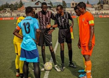 Linafoot D2 : la pelouse synthétique, un casse-tête pour Étincelle de Butembo !