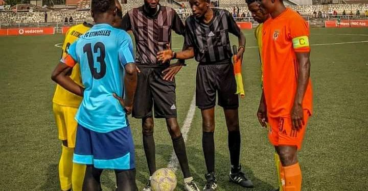 Linafoot D2 : la pelouse synthétique, un casse-tête pour Étincelle de Butembo !
