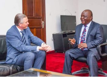 RDC : le ministre de l&rsquo;Intégration régionale et l&rsquo;ambassadeur suédois ont échangé sur la situation humanitaire des déplacés de la guerre d&rsquo;agression rwandaise dans l&rsquo;Est du pays