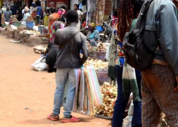 Butembo : une enfance sacrifiée pour des commerces ambulatoires, le Parlement d&rsquo;enfants monte au créneau