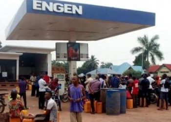 Hausse du prix du carburant au Maniema : un litre passe de 4 500 à 10 000 Francs congolais