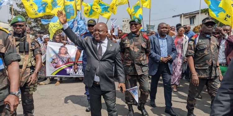 Guerre à l&rsquo;Est : « Le gouvernement est en action pour les virages afin de retrouver la paix », (Mbusa Nyamwisi à Goma)