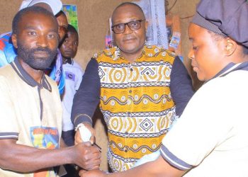 Butembo : Simon Kazungu assiste les familles des victimes des manifestations anti-MONUSCO du 26 juillet 2022