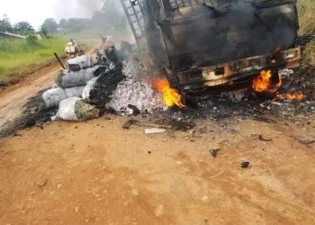 Ituri : 4 véhicules incendiés dans une attaque ADF à Mambasa