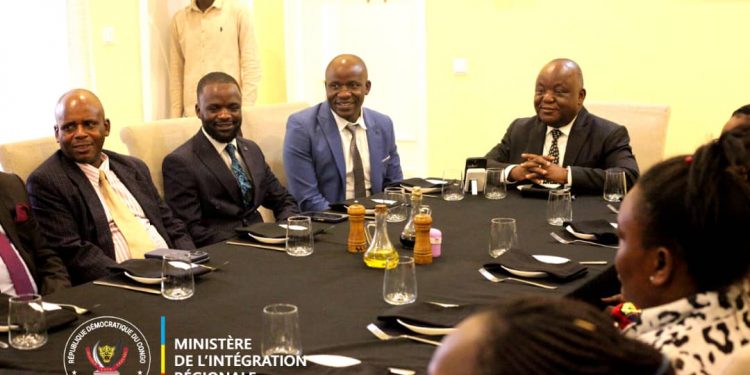 Nord-Kivu : Mbusa Nyamwisi convié à une tournée sécuritaire dans le Grand-Nord
