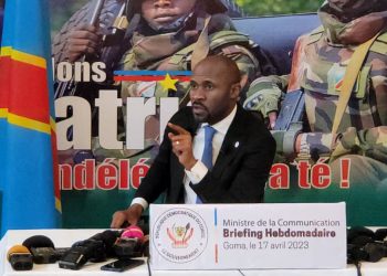 Déplacement des bornes frontalières par l&rsquo;Ouganda à Rutshuru : « La question est gérée au niveau diplomatique », (Patrick Muyaya)