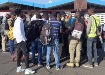 Formation paramilitaire des étudiants en RDC : un premier lot des étudiants quitte Goma pour Kisangani
