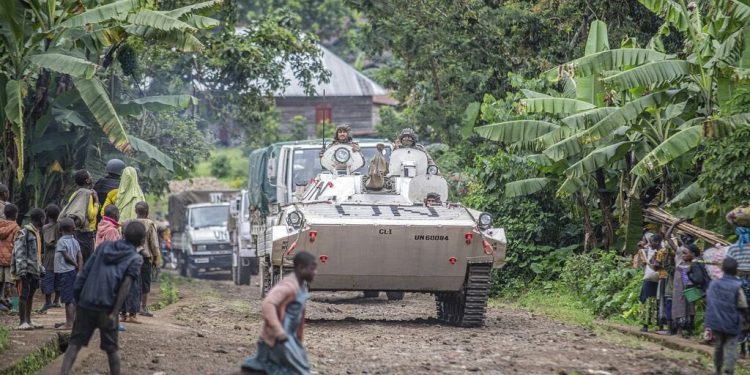 IMG-20231117-WA0060 - Agora Grands-Lacs Rutshuru : un convoi de l’EAC-RF et de la Monusco bloqué par la population à Kibirizi