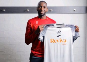 Football : le congolais Yannick Bolisie s&rsquo;engage dans un club de D2 anglaise