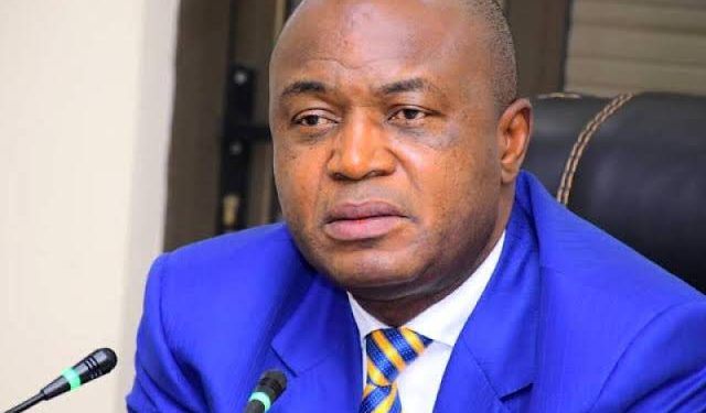 Kinshasa : le gouverneur Gentiny Ngobila n&rsquo;a ni été arrêté ni démissionné (Communiqué)