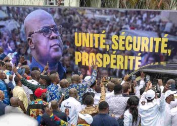 Félix Tshisekedi célèbre la puissance des FARDC lors de son investiture