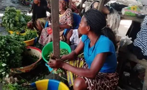 Ituri : l&rsquo;administrateur du marché central de Bunia interdit tout étalage sur le sol