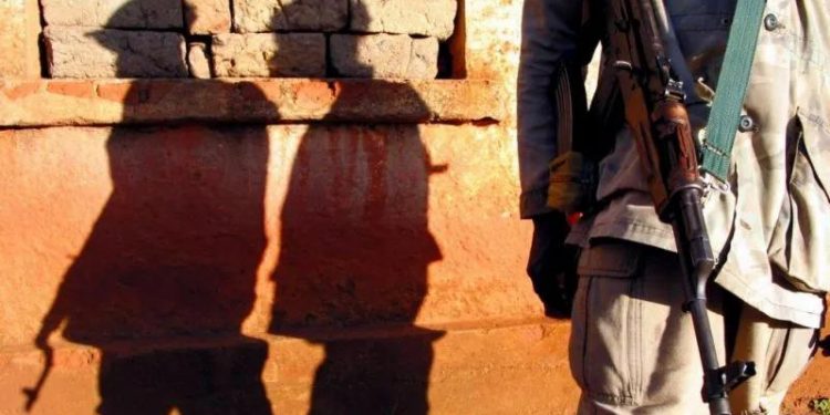 Résurgence de l’insécurité à Kirumba : le bourgmestre appelle la population à la dénonciation des porteurs illégaux d’armes