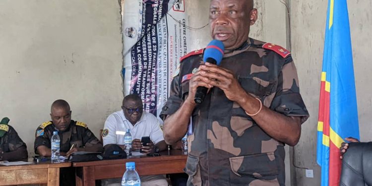 Civisme sécuritaire au Nord-Kivu : le Gouverneur militaire appelle les déplacés à la patience