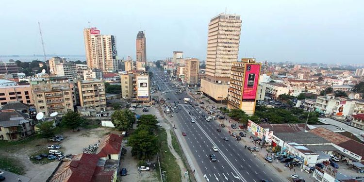 Boulevard_du_30_juin_Kinshasa_Democratic_Republic_of_the_Congo - Agora Grands-Lacs Flash/Kinshasa : une vingtaine de morts dans un accident vers l’aéroport de N’Djili
