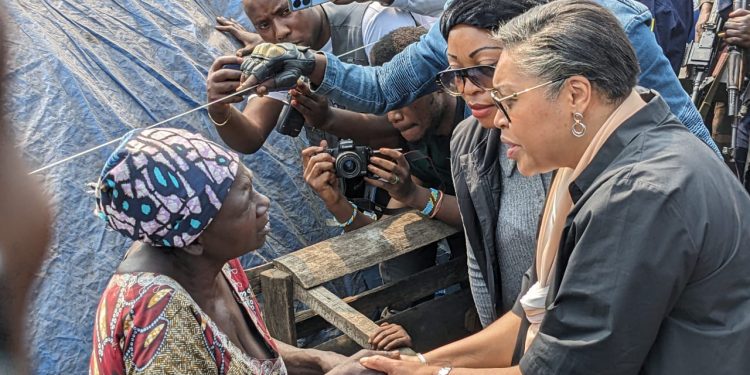 Guerre du M23 /RDF : Judith Suminwa rassure les déplacés, « Tout ce que nous devons faire, c&rsquo;est combattre »