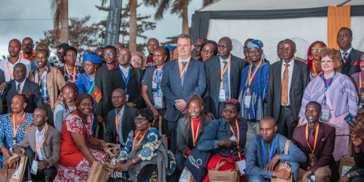 IMG-20240723-WA0066 - Agora Grands-Lacs Le 11e Congrès de la Commission Afrique et Océan Indien de la Fédération internationale des professeurs de français s’est ouvert à Kampala