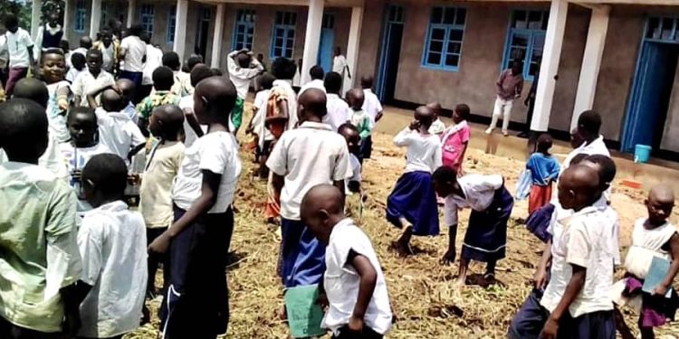 Butembo : les chefs d&rsquo;établissements scolaires appelés à accueillir les enfants déplacés sans conditions