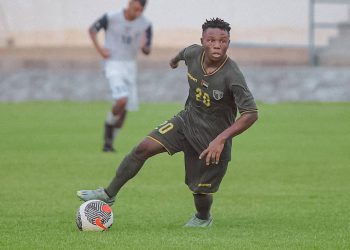 Football : Muyisa Lwatsirene, deux fois buteur pour ses débuts avec Emirates FC