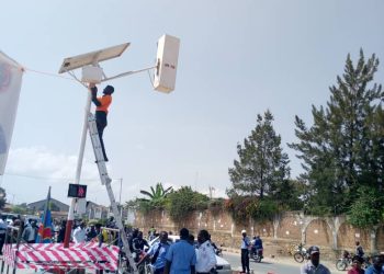 Bunia : inauguration de cinq panneaux lumineux de signalisation