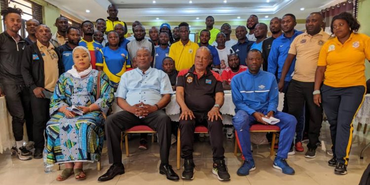 Nord-Kivu/Lifnoki : une quarantaine d&rsquo;entraîneurs formés en licences B et C fédérales