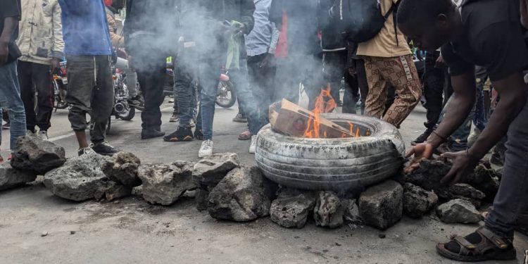 IMG-20241009-WA0004 - Agora Grands-Lacs Manifestations à Goma : des familles de victimes du dernier naufrage sur le lac Kivu réclament leurs corps