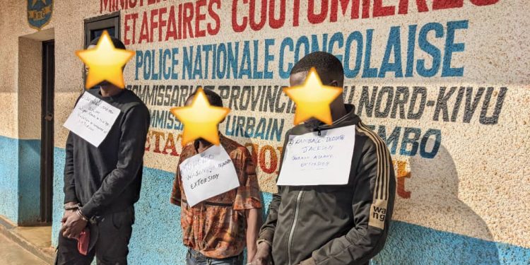 IMG-20241213-WA0013 - Agora Grands-Lacs Insécurité à Butembo : la PNC présente trois présumés bandits dont un militaire
