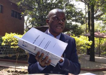 RDC : le Professeur Joseph Mushunganya s&rsquo;engage dans la promotion des langues locales (découvertes)