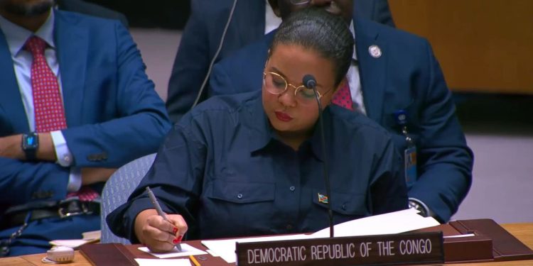 mIN AFF ETRA - Agora Grands-Lacs Delcat Idengo : Thérèse Wagner oriente ses tirs sur le Conseil de sécurité de l’ONU