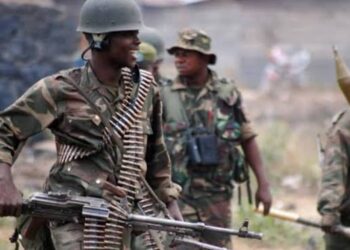 RDC : le Gouvernement double le salaire des policiers et militaires