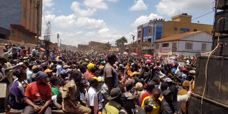 Delcat Idengo : forte mobilisation à Butembo pour les derniers hommages