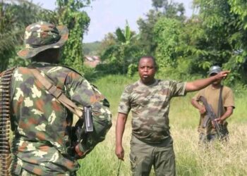Kwango : une dizaine de miliciens Mobondo neutralisés lors d’affrontements avec les FARDC