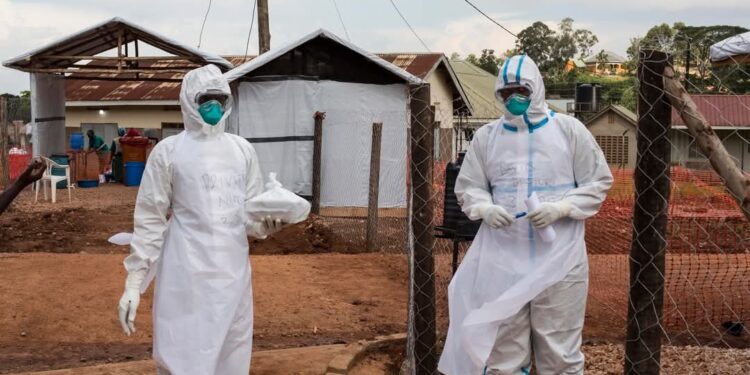 Alerte sanitaire : la maladie à virus Soudan en Ouganda représente un risque pour la RDC