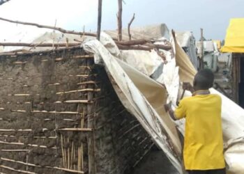Bunia : plus de 100 abris de déplacés détruits par une tempête à Kigonze