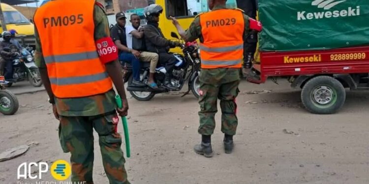 Kinshasa : la Police militaire mise en contribution pour faire face aux embouteillages
