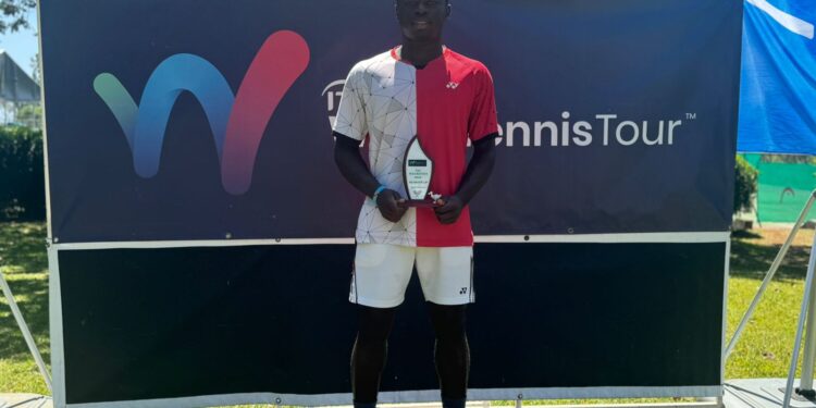 OK F - Agora Grands-Lacs Au-delà du Tennis : Moïse Esiso, la voix de Goma en finale internationale à l’Île Maurice