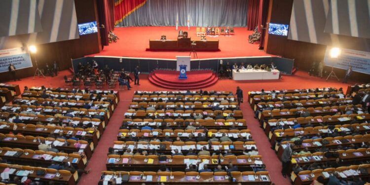 Assemblée nationale : la jeunesse du Grand oriental s&rsquo;adresse à Tshisekedi pour une représentativité