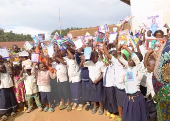 Butembo : plus de 2 000 enfants déplacés reçoivent des fournitures scolaires