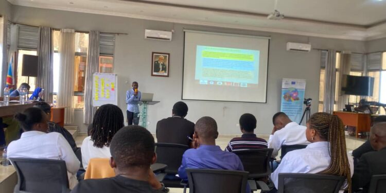 IMG-20251128-WA0004 - Agora Grands-Lacs Dialogue intergénérationnel pour la paix à Goma : jeunes et anciens unissent leurs voix pour un avenir commun