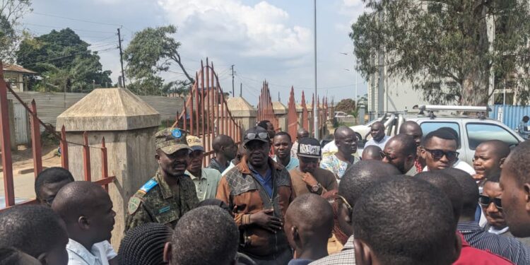 Meurtre de Thierry Lole à Bunia : les journalistes en sit-in au Gouvernorat !