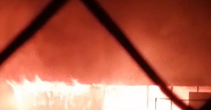 IMG-20260302-WA0404 - Agora Grands-Lacs Beni : un incendie maîtrisé à la société Esco-Kivu