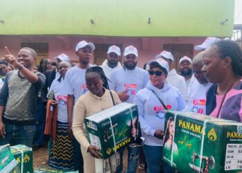 Butembo : 20 machines à coudre remises aux couturiers sinistrés de Vungi